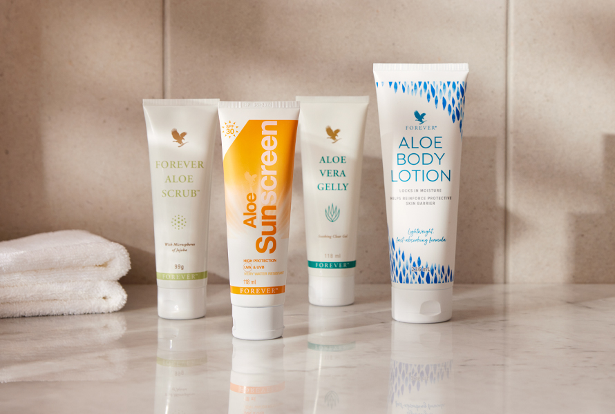 Forever har produkterna som ger din hud precis vad den behöver för att behålla återfuktning och glow hela sommaren. 